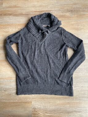 Merrell Charcoal Shawl-Collar Button Turtleneck Sweater medium
